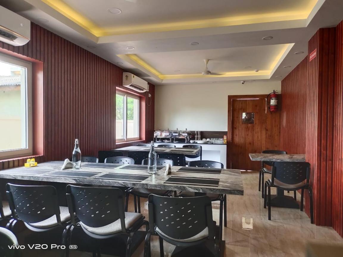 The Northern Lights Hotel Port Blair Eksteriør billede